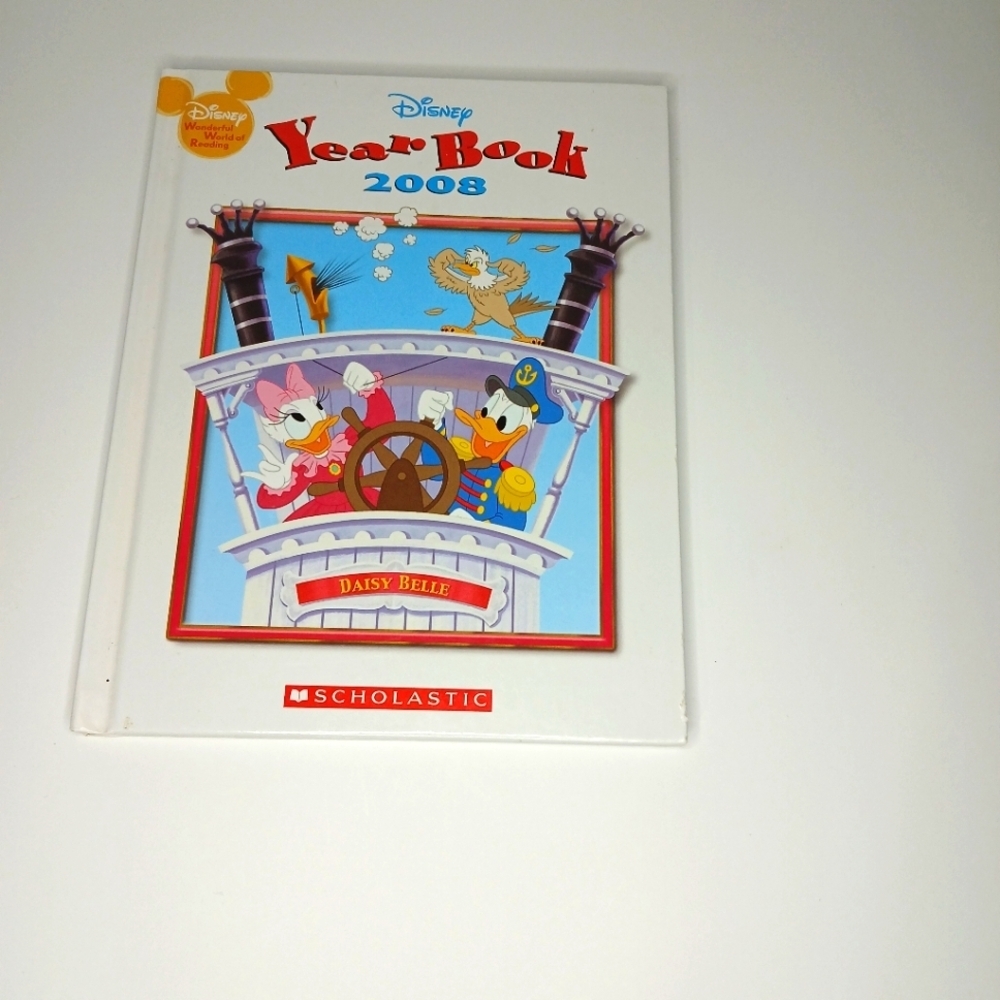 Disney Year Book 2008 by Scholastic Vintage